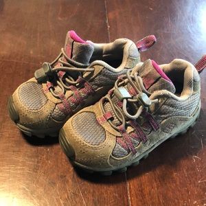 Columbia toddler low hiker